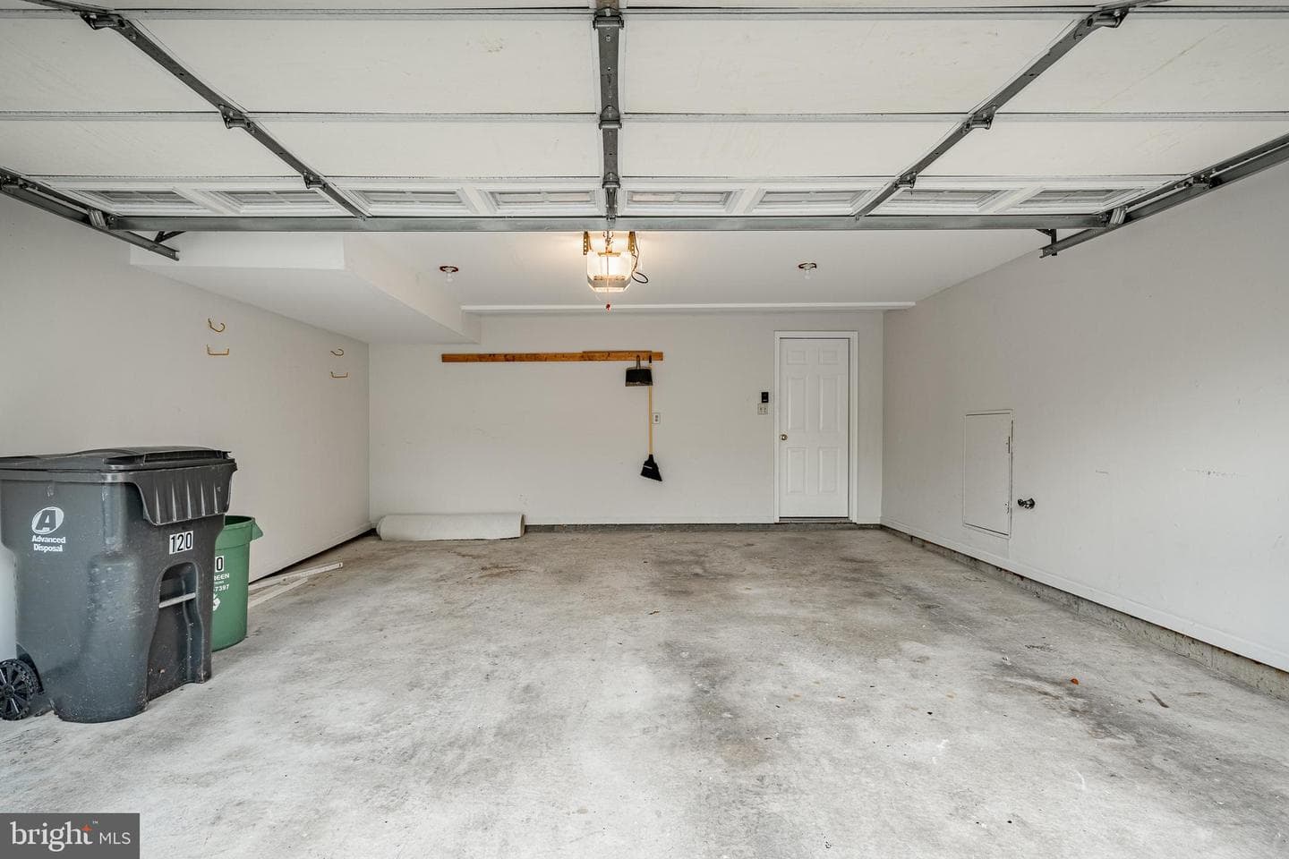 120 Elizabeth Court photo 36