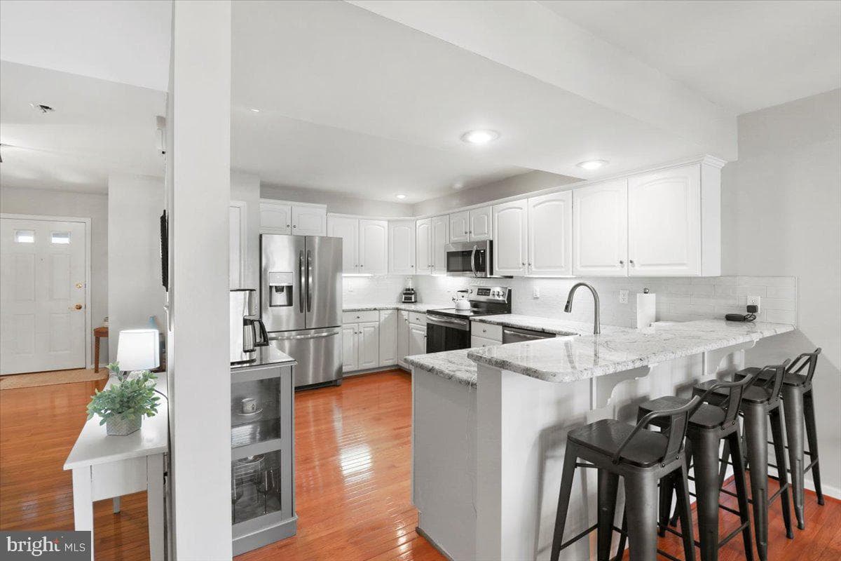 236 Steeplechase Drive photo 8