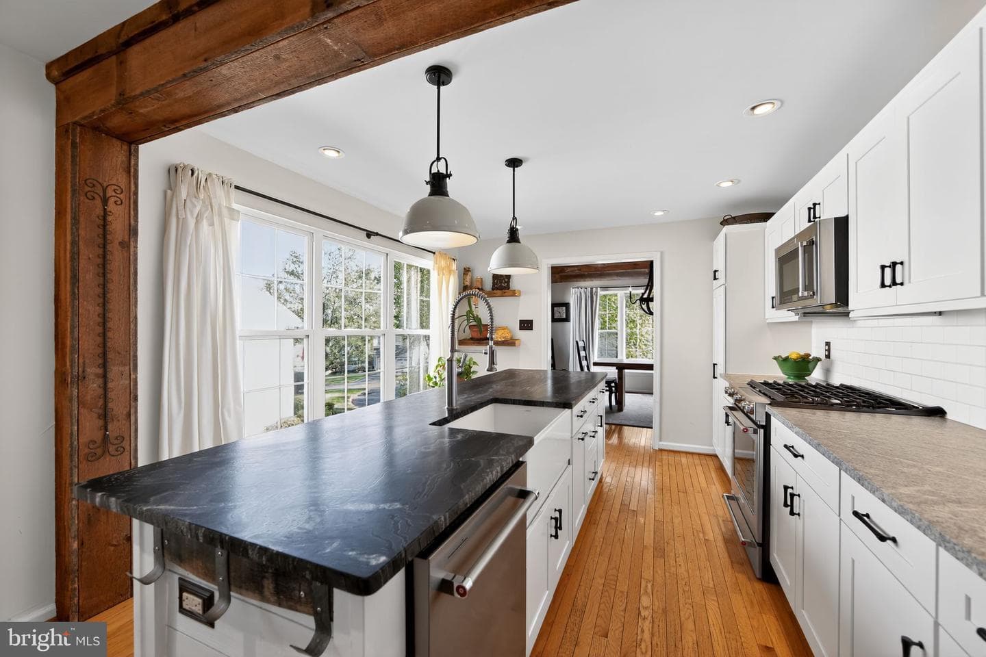526 Larkins Bridge Drive photo 13