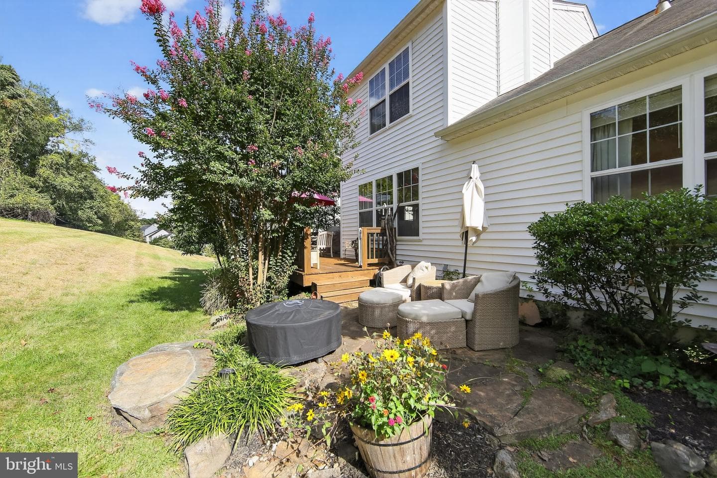 526 Larkins Bridge Drive photo 30