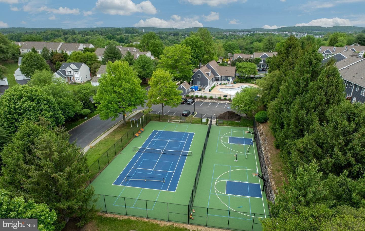 526 Larkins Bridge Drive photo 35