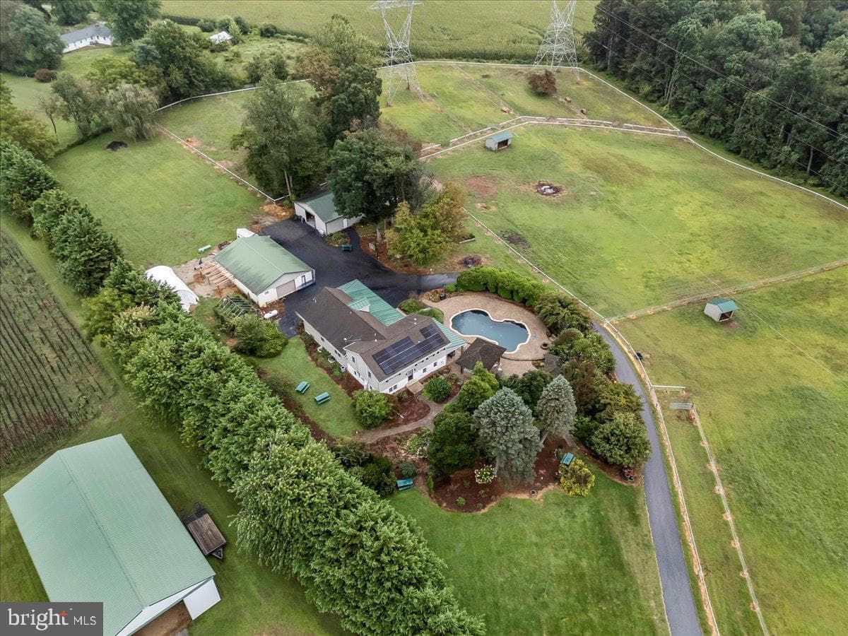 756 Ewing Road photo 32