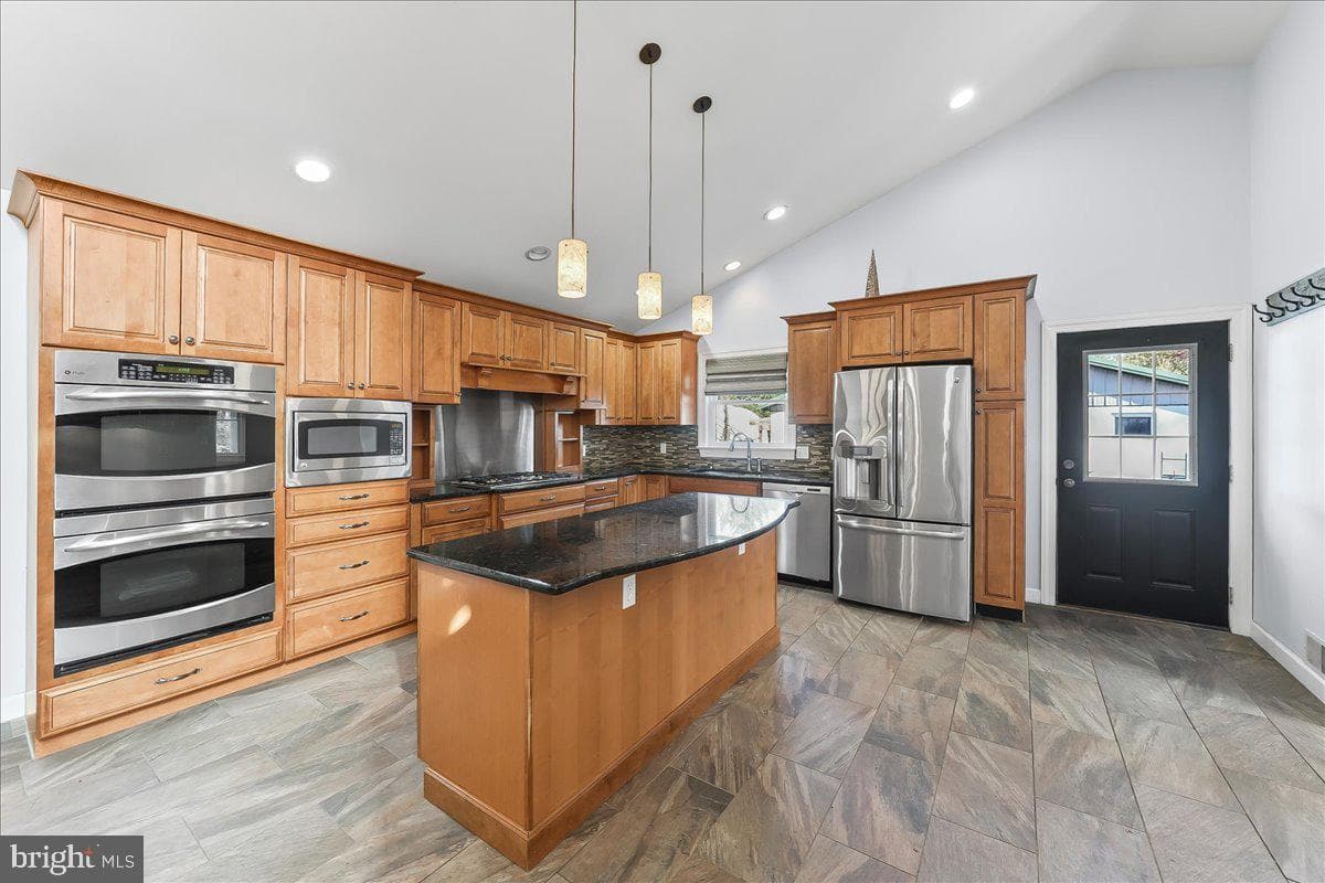 756 Ewing Road photo 48