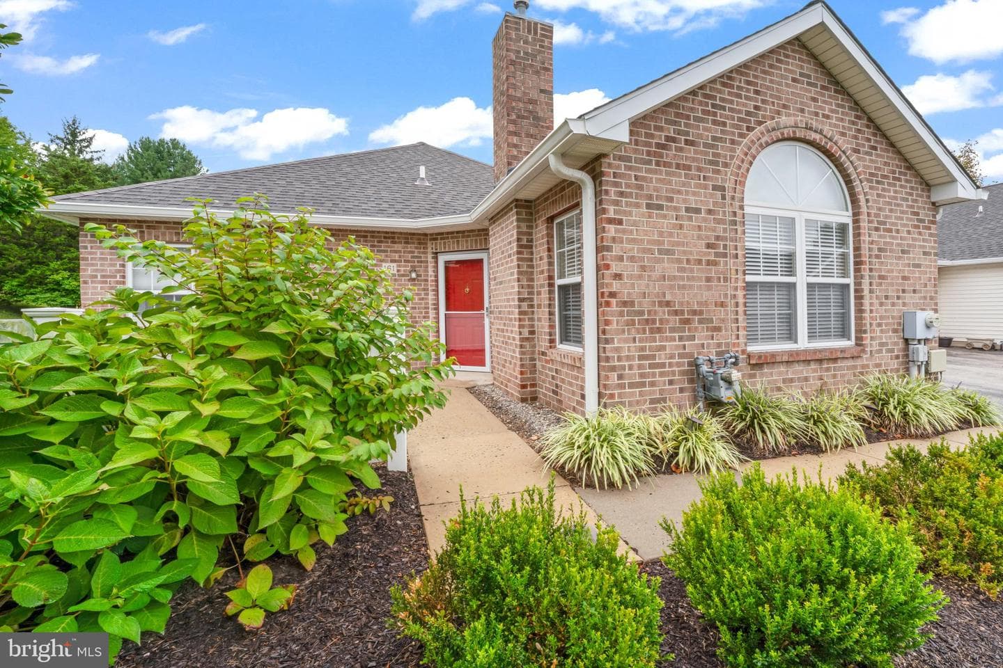 161 Village Way #8c photo 1
