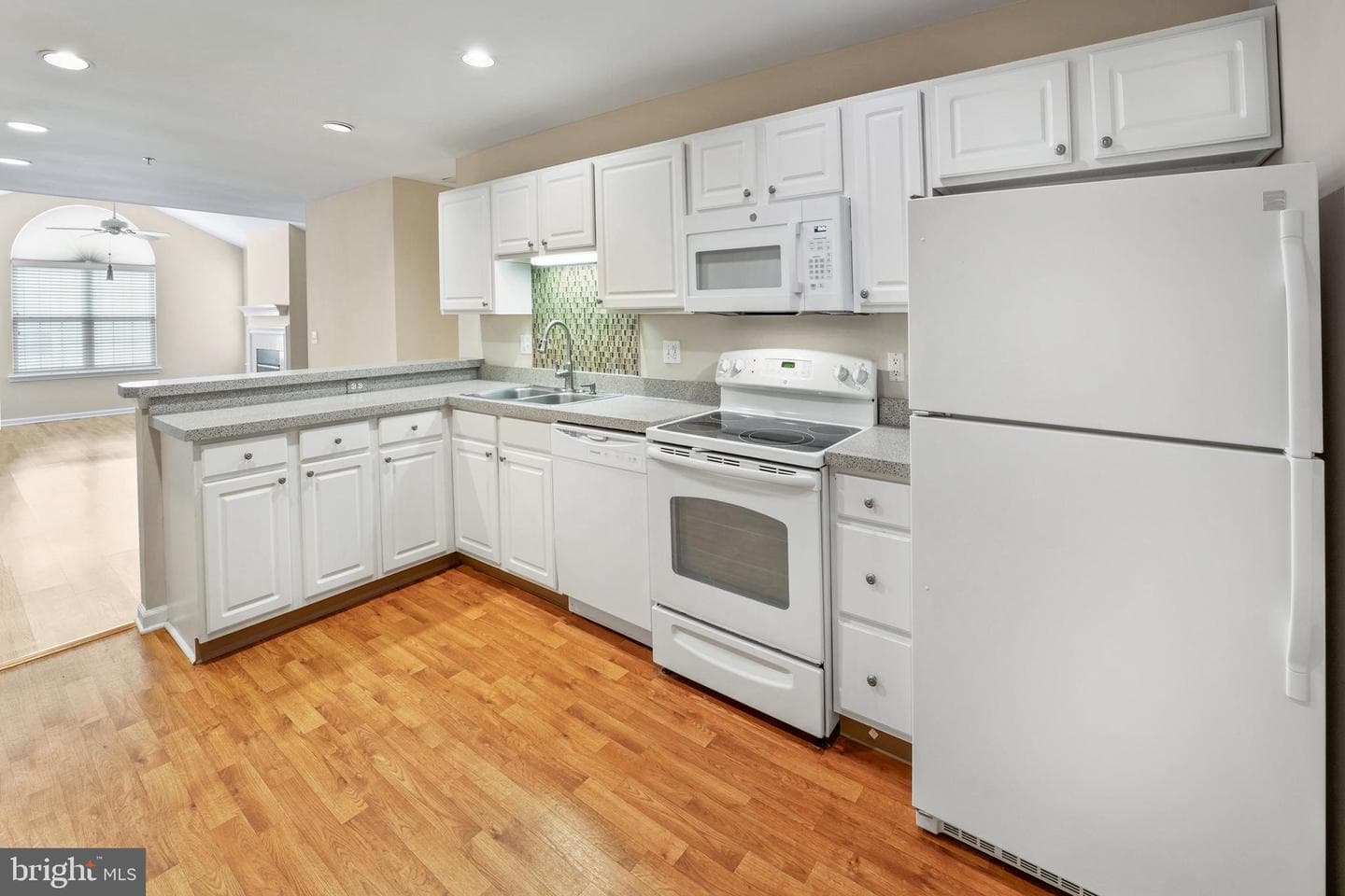 161 Village Way #8c photo 8
