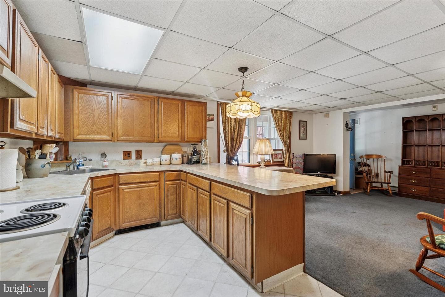101 W Kings Highway photo 10