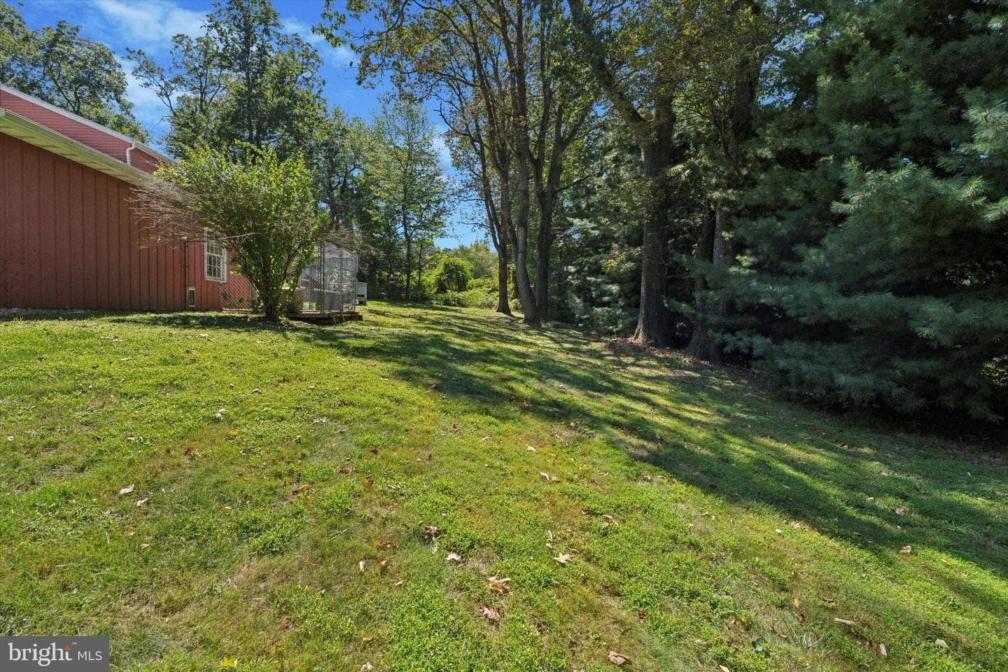 101 W Kings Highway photo 34