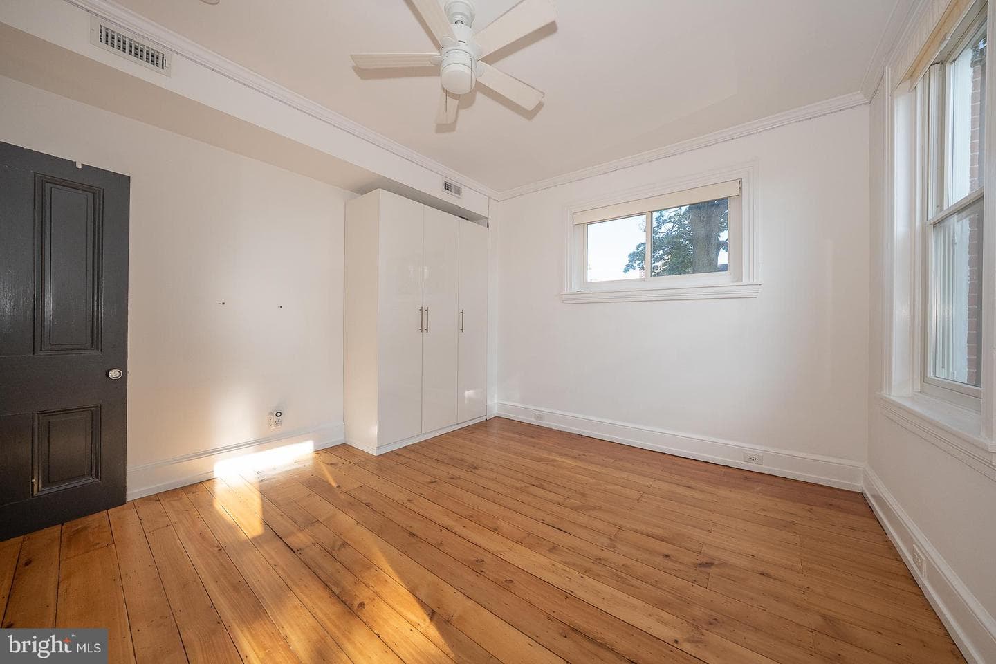 303 S Church Street photo 37