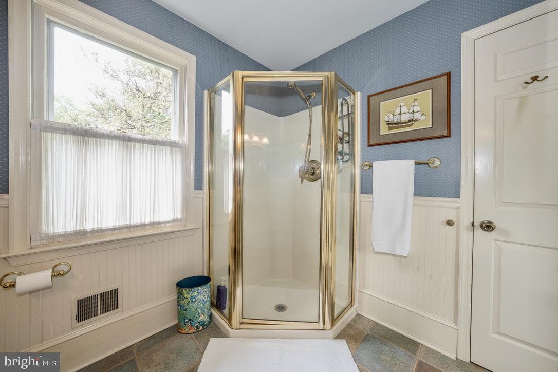 2390 Pineview Drive photo 28