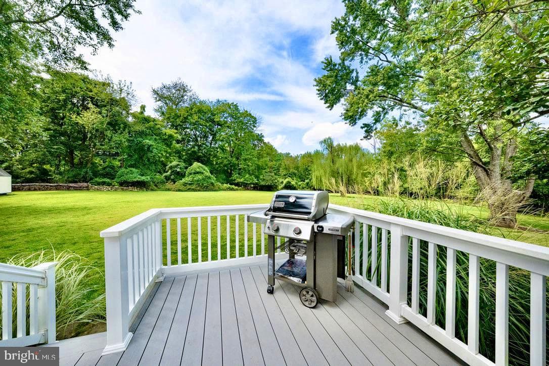2390 Pineview Drive photo 37
