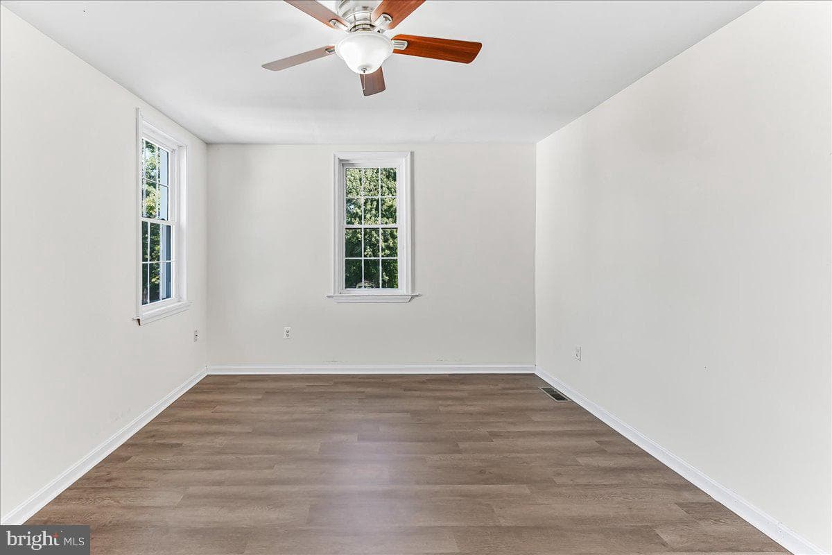 643 Market Street photo 17