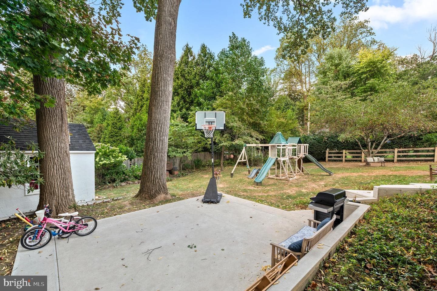 1242 Old Lancaster Road photo 37