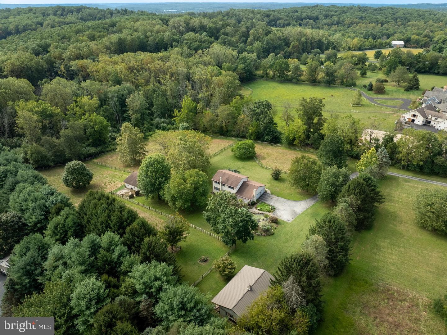 1324 Fairview Road photo 2