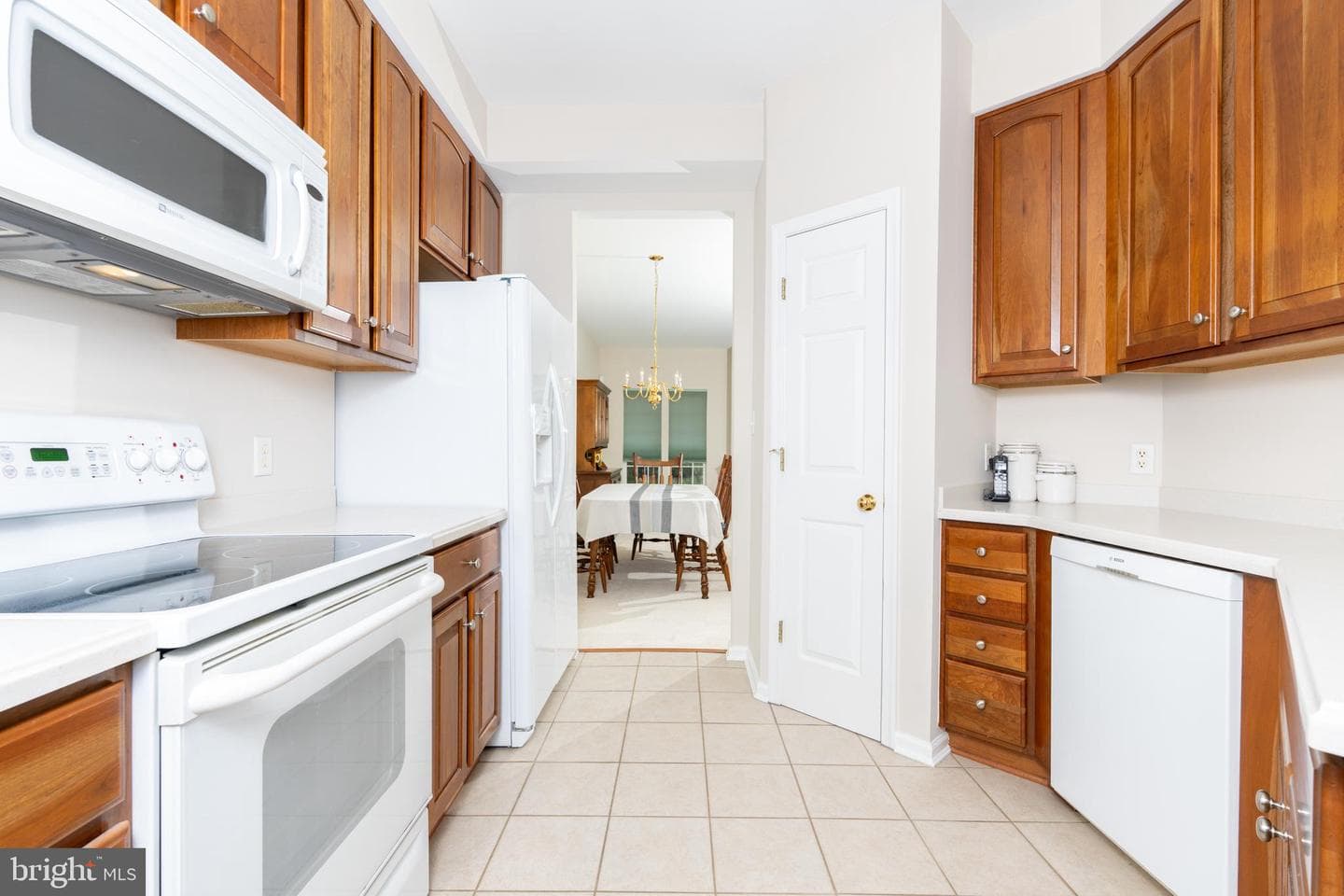 744 McCardle Drive photo 6