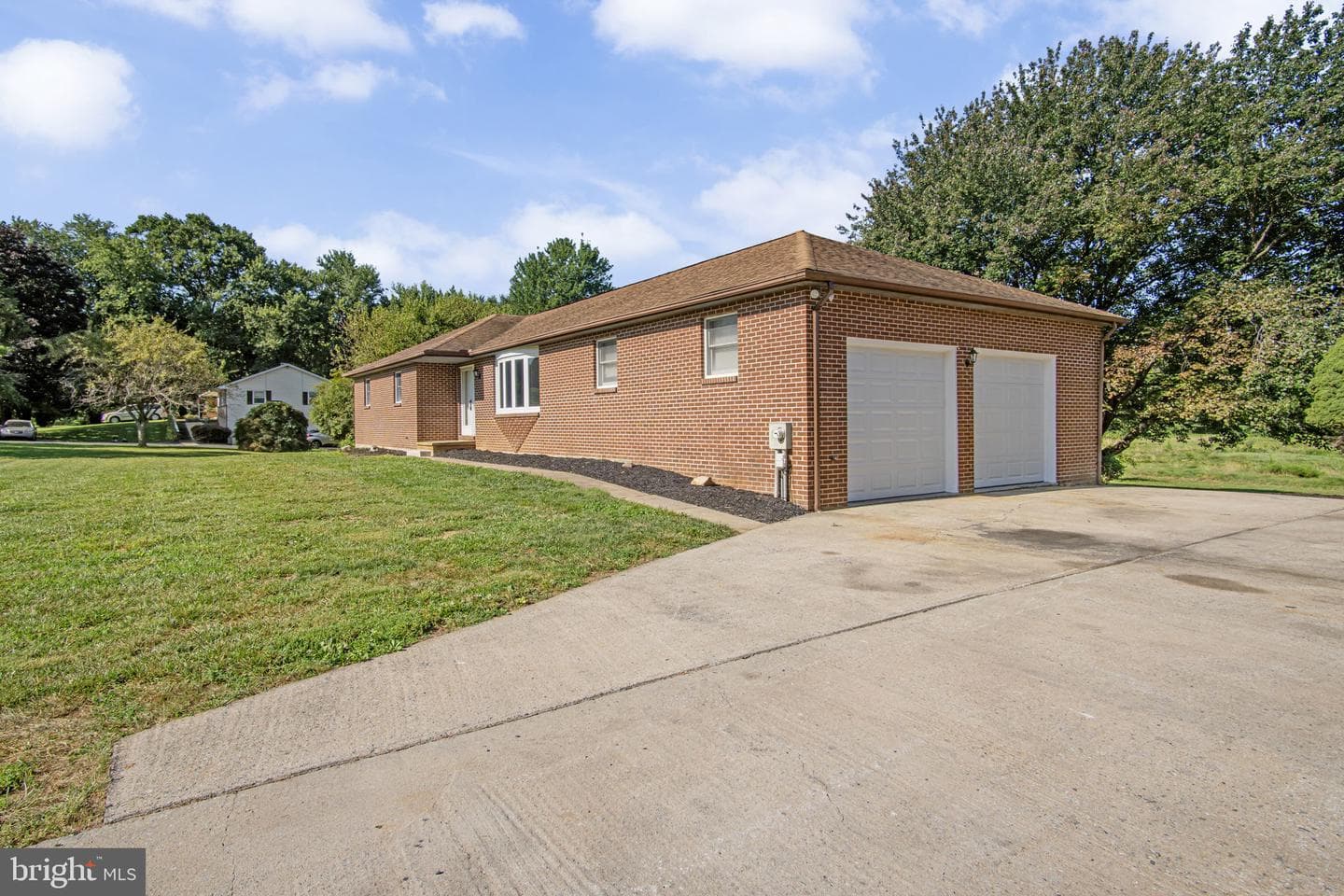 21 Keller Road photo 2