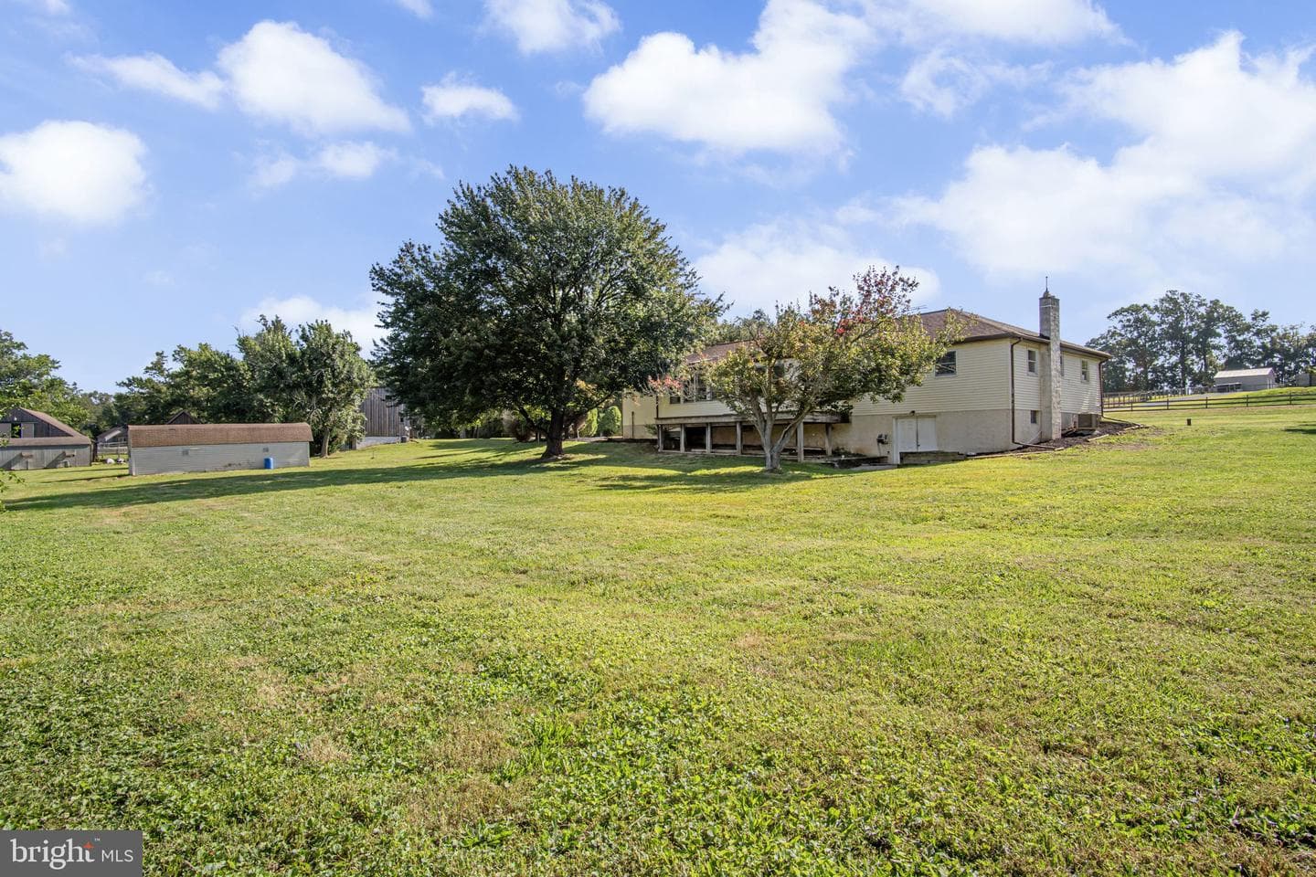 21 Keller Road photo 5