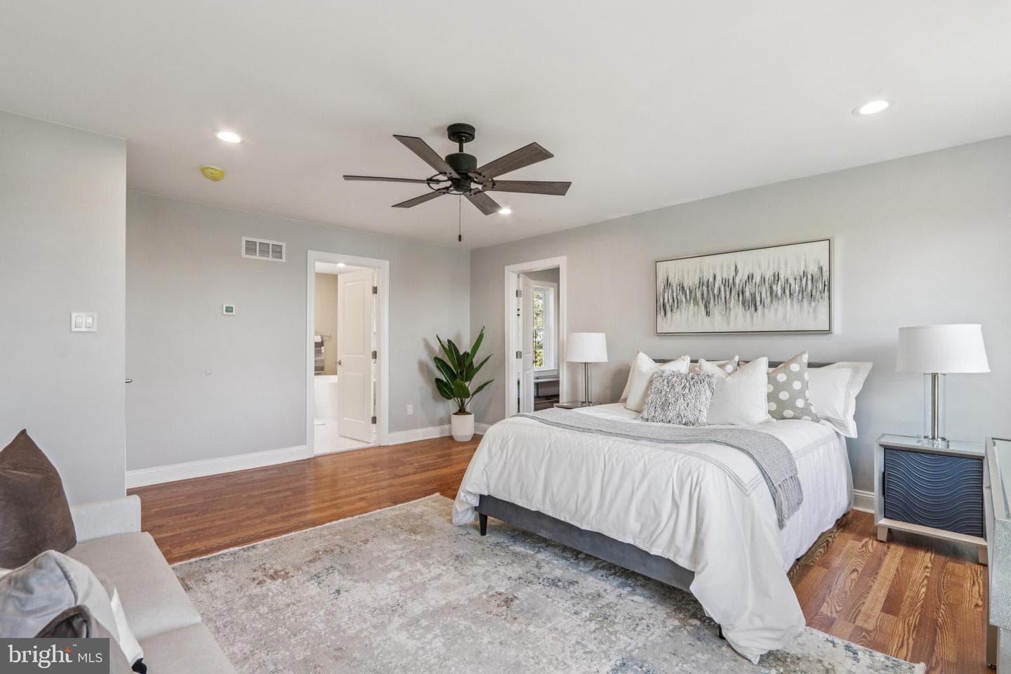 1035 Snyder Avenue photo 36