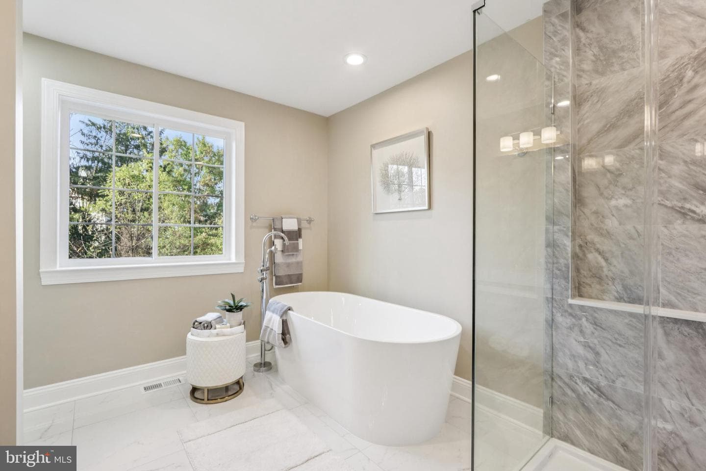 1035 Snyder Avenue photo 41