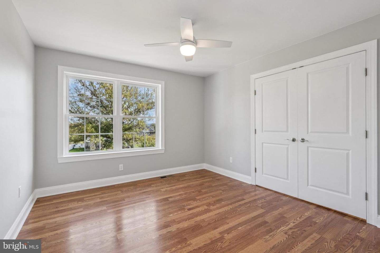 1035 Snyder Avenue photo 51