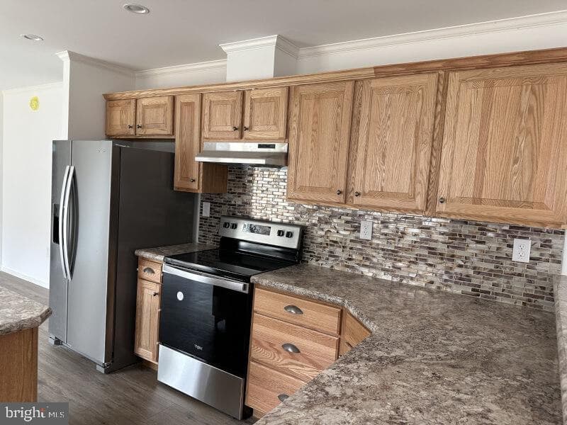 147 Minch Road photo 5