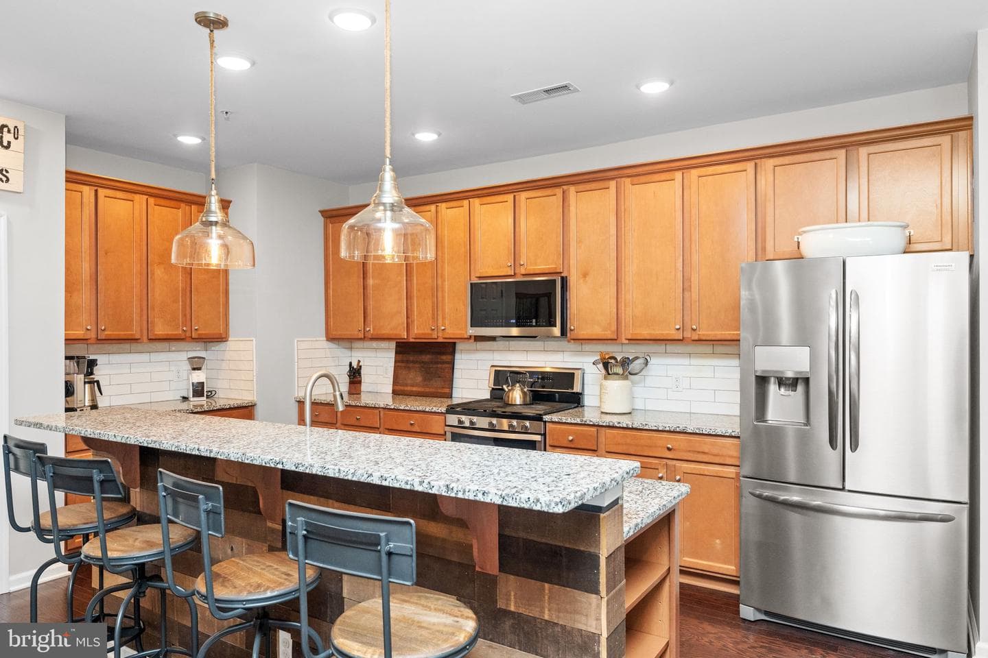 726 Sun Valley Court photo 14