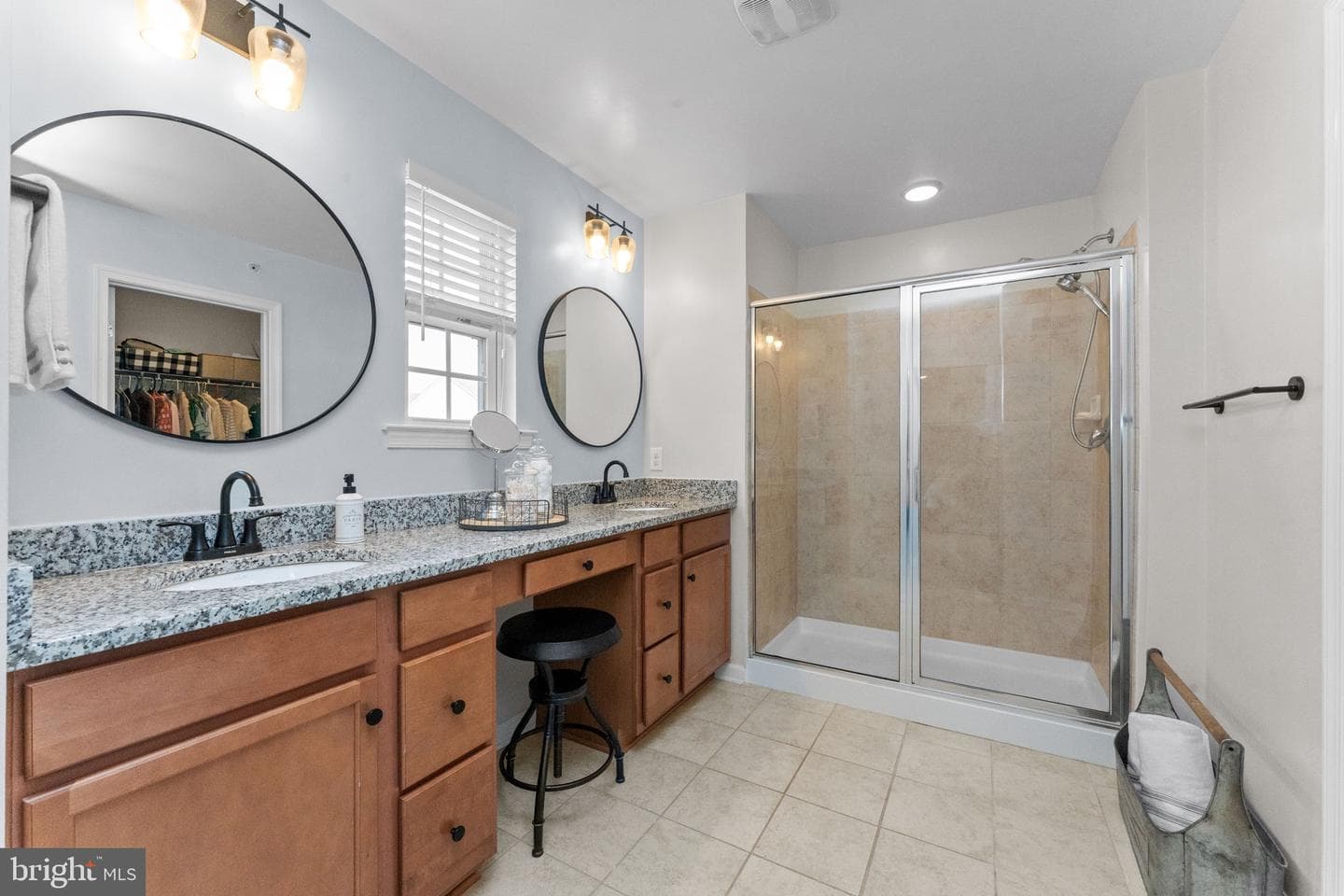 726 Sun Valley Court photo 21