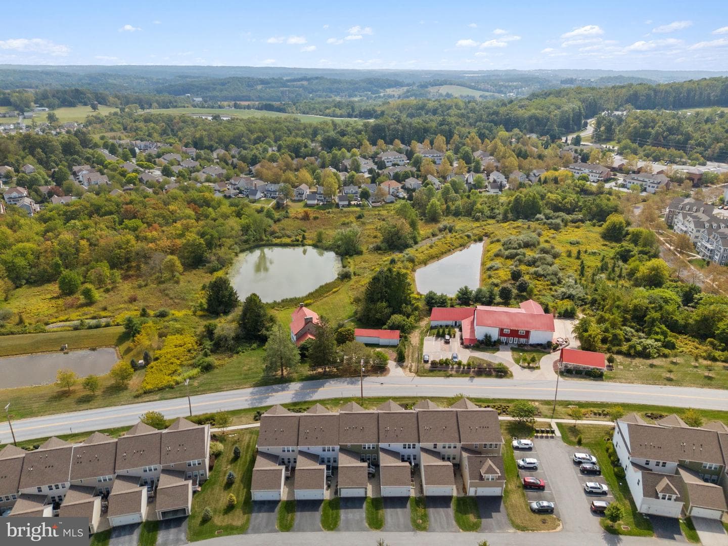 726 Sun Valley Court photo 34