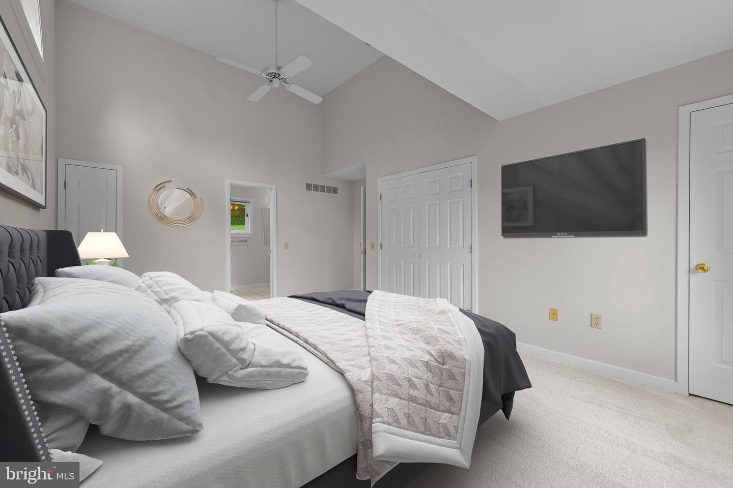 14 White Clay Drive photo 31