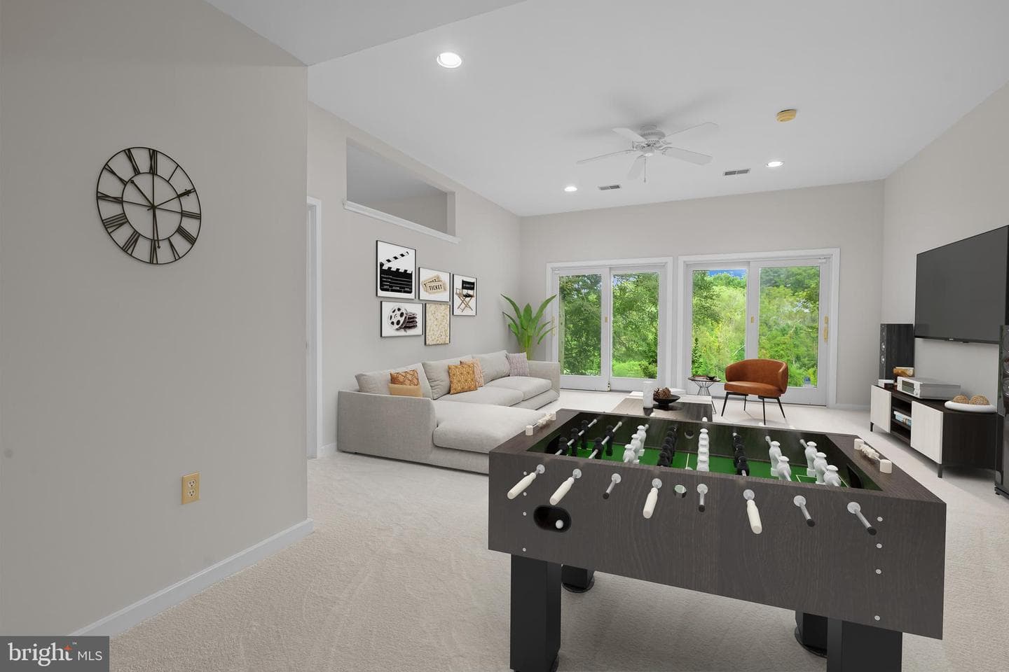 14 White Clay Drive photo 36