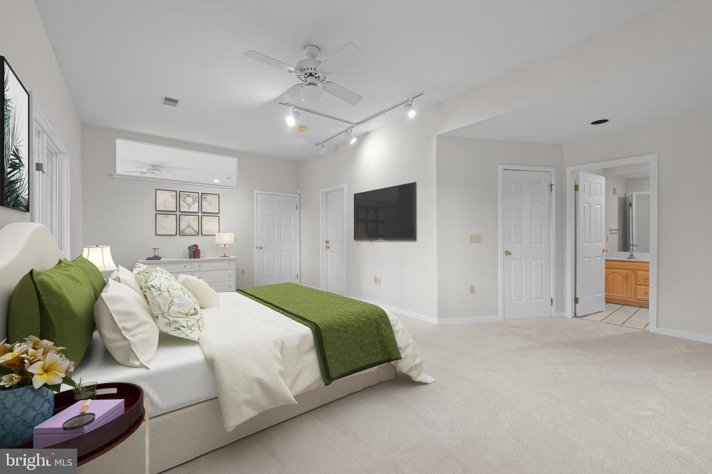 14 White Clay Drive photo 38