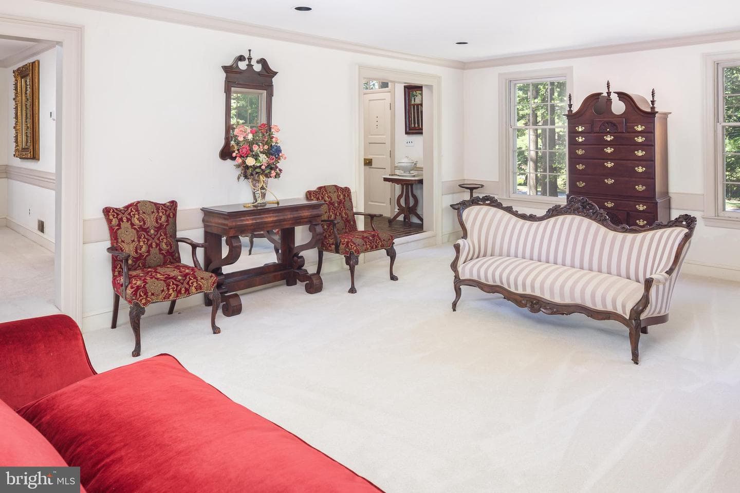 8 Foxchase Road photo 9