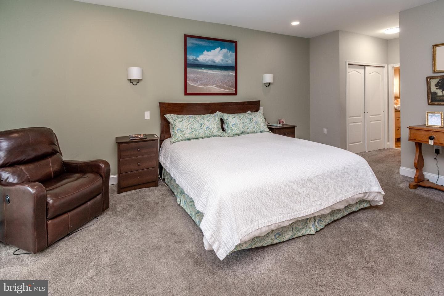 1728 Yardley Drive photo 35
