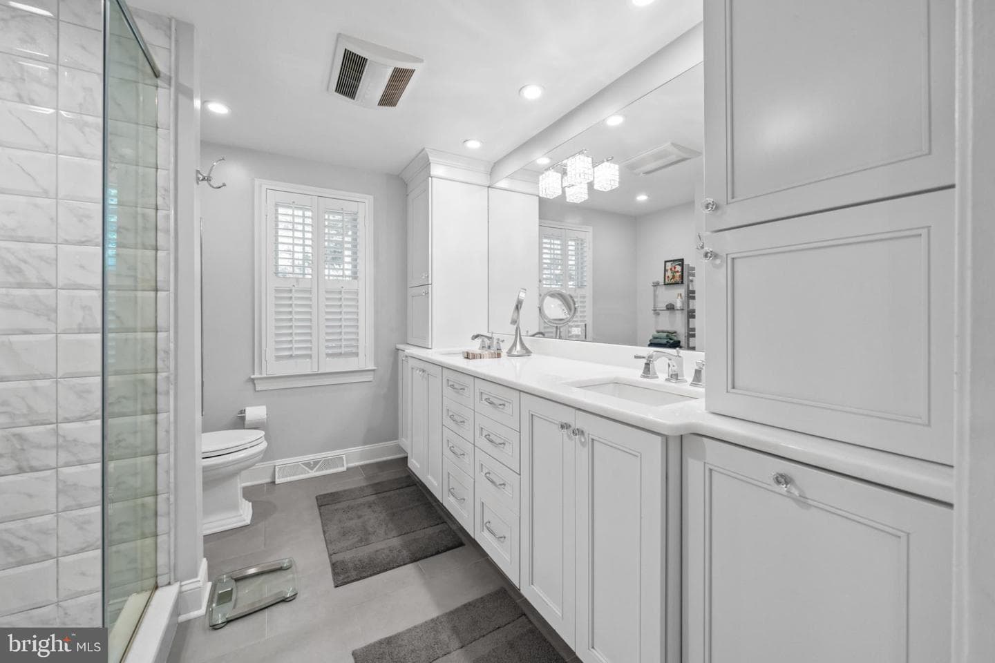 1107 Queens Way photo 29