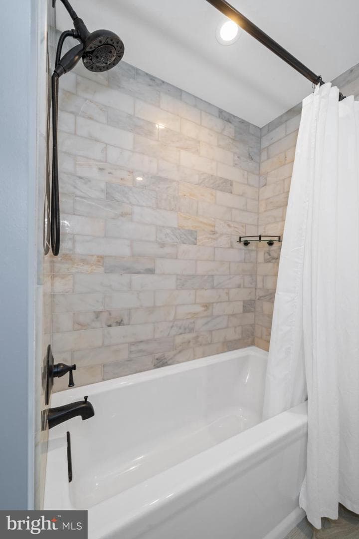 1107 Queens Way photo 35