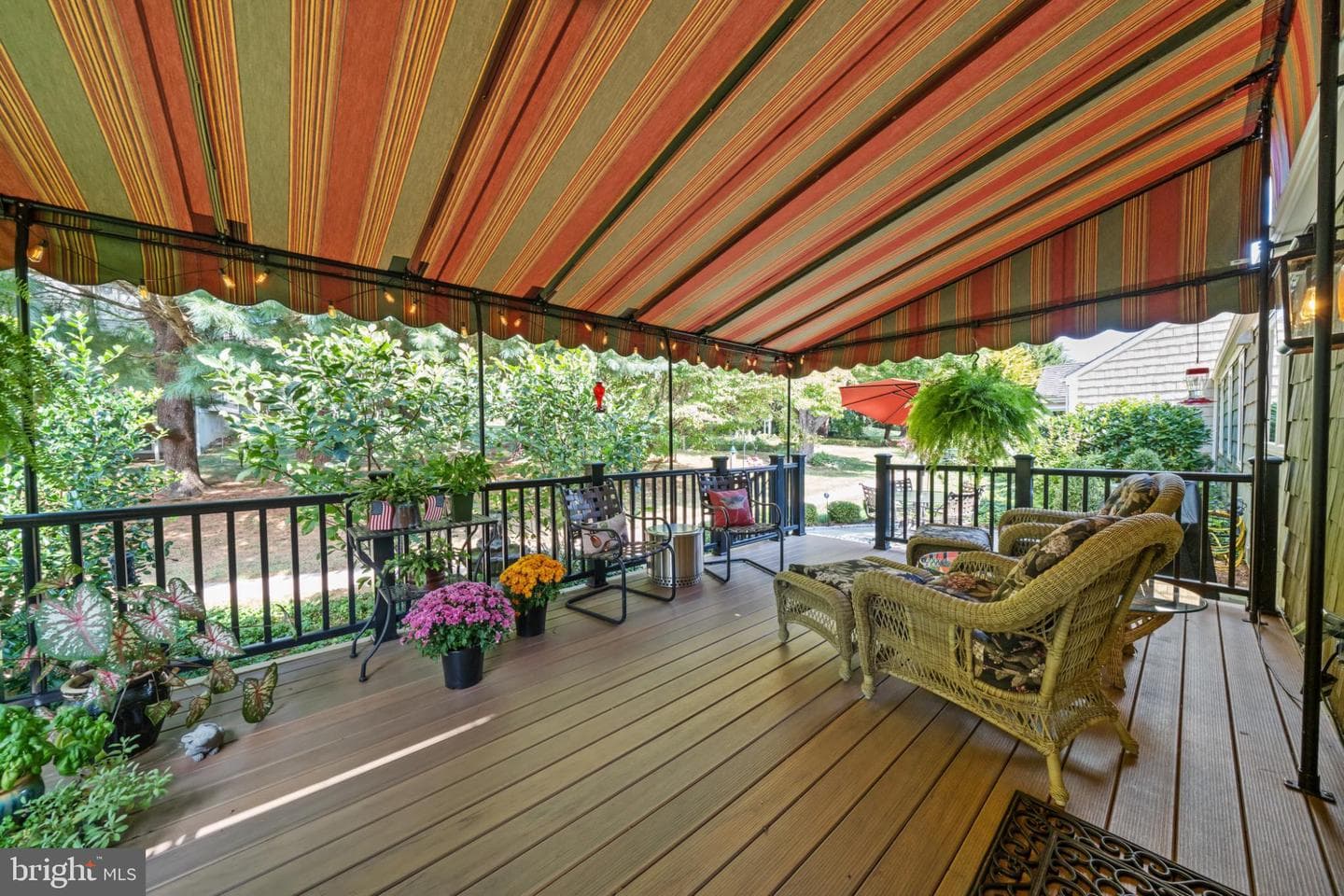 1107 Queens Way photo 50