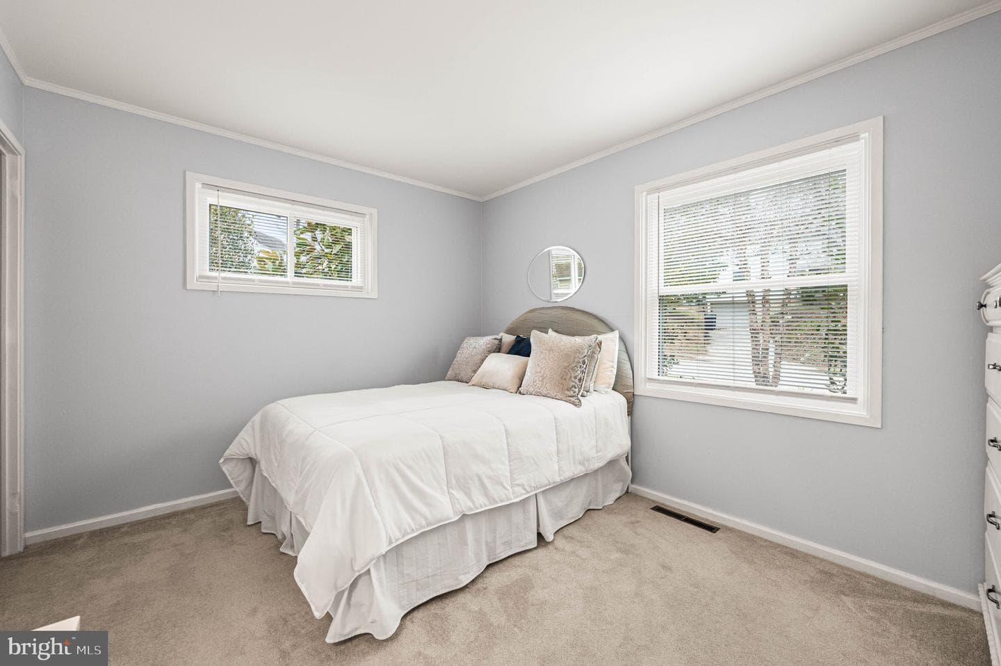 25 Midland Avenue photo 10