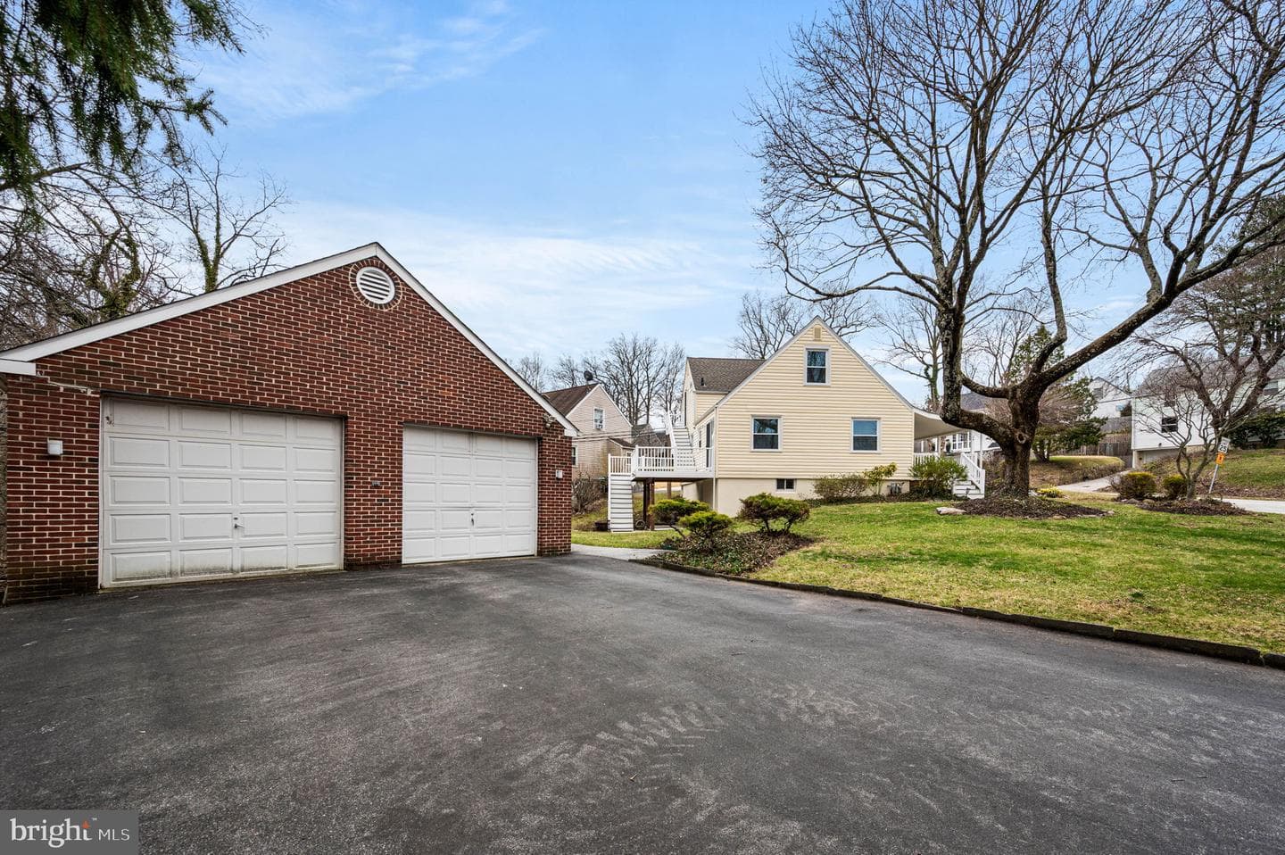 25 Midland Avenue photo 24