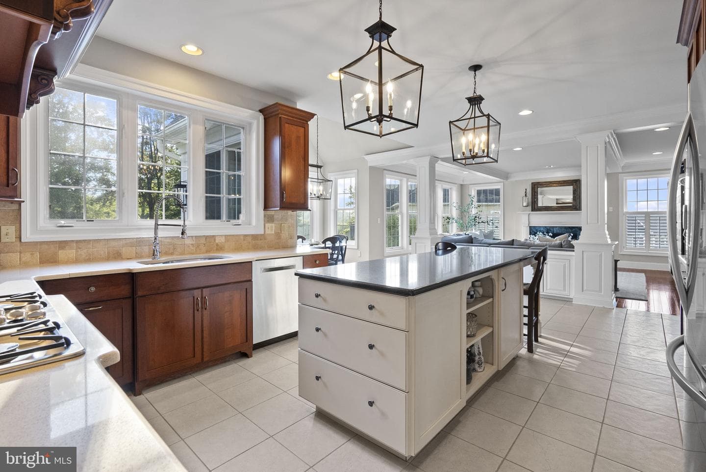 704 Shagbark Drive photo 22