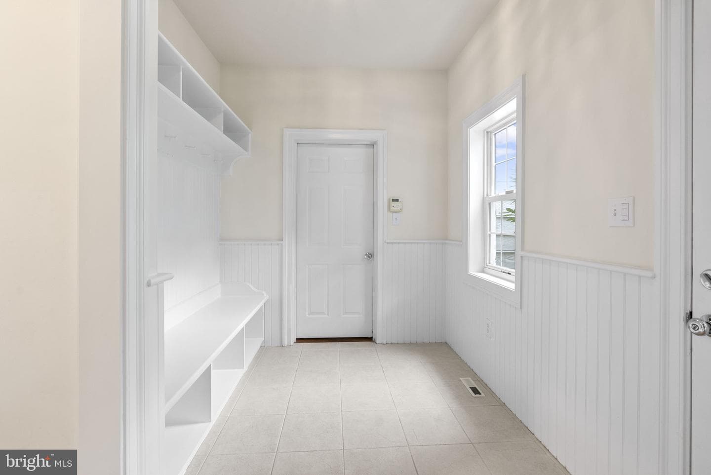704 Shagbark Drive photo 30