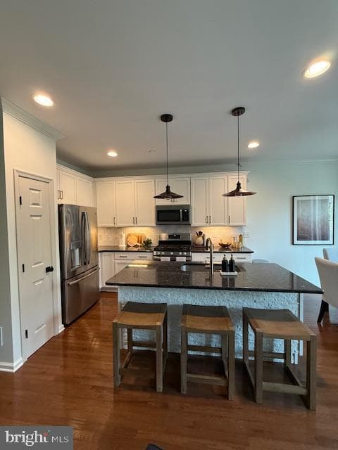 309 Redbud Lane photo 4