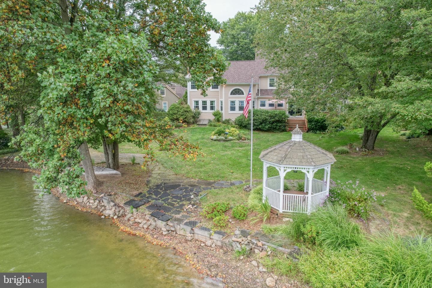 12 West Shore Court photo 50