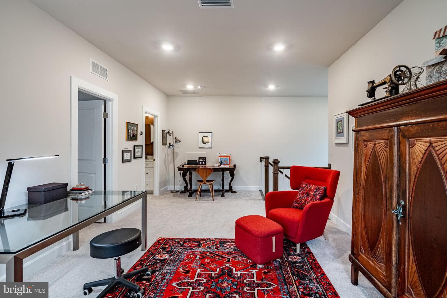 1405 Gorky Lane photo 34