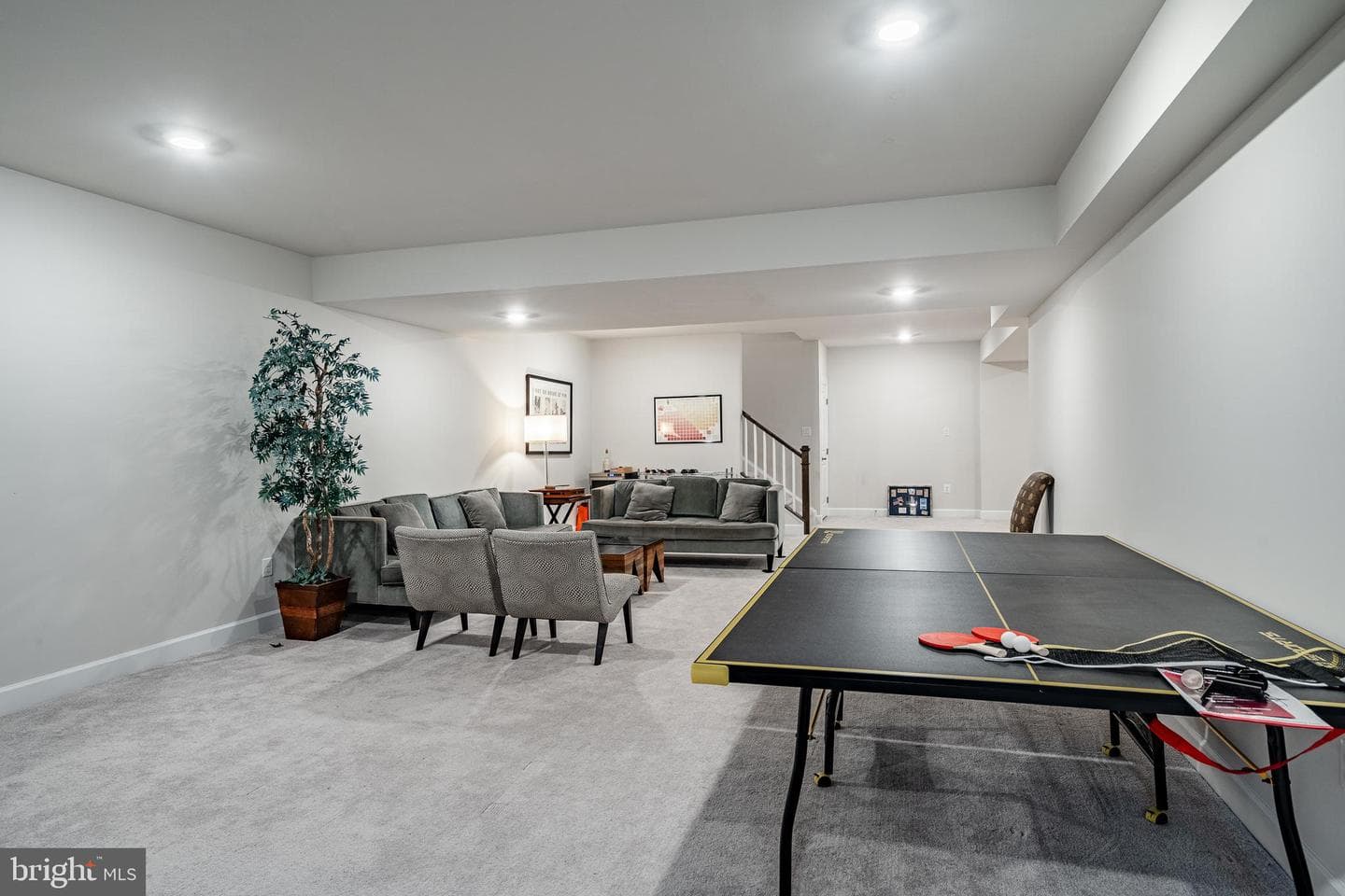1405 Gorky Lane photo 39