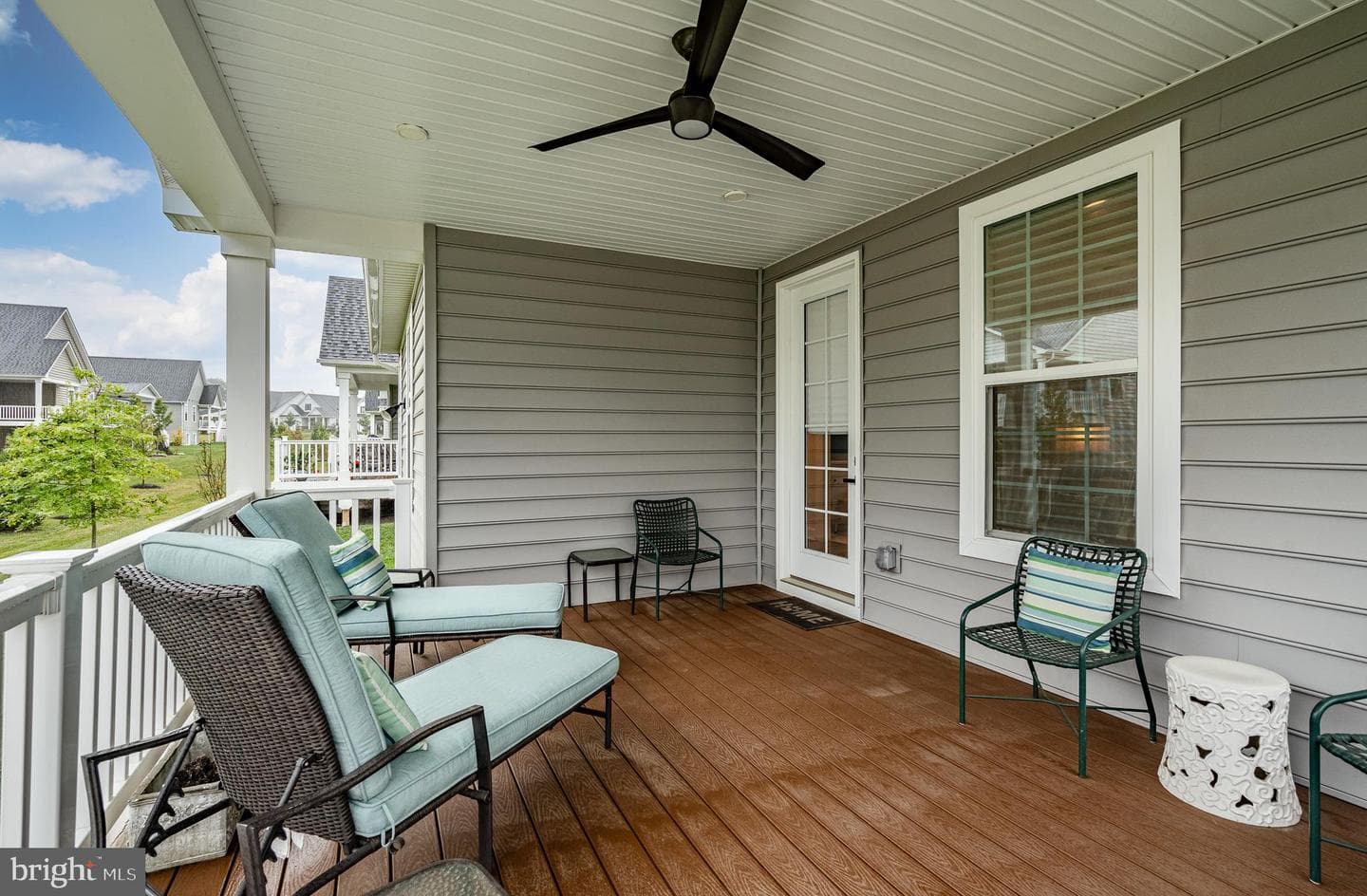 1405 Gorky Lane photo 44