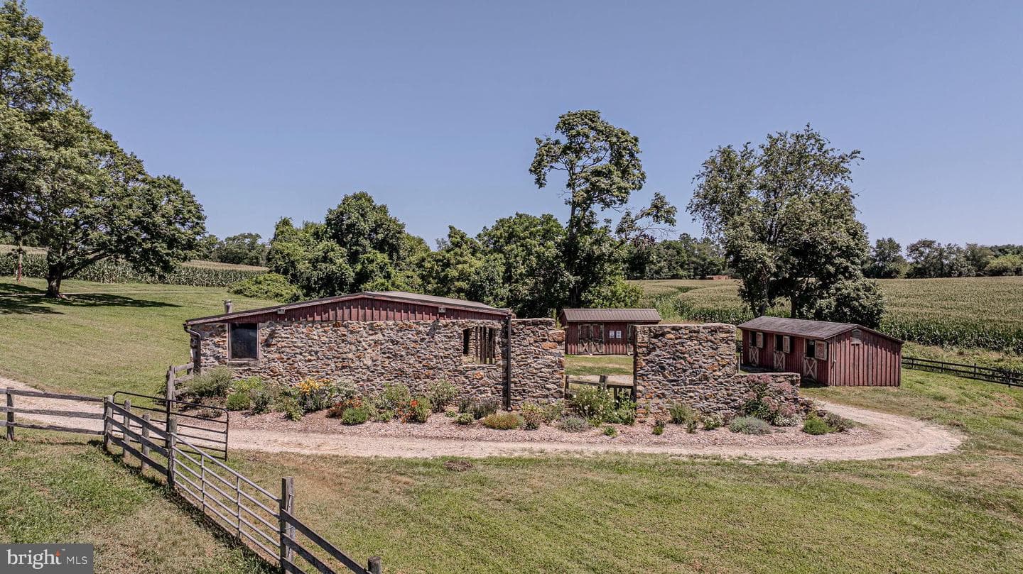 1427 Flint Hill Road photo 10