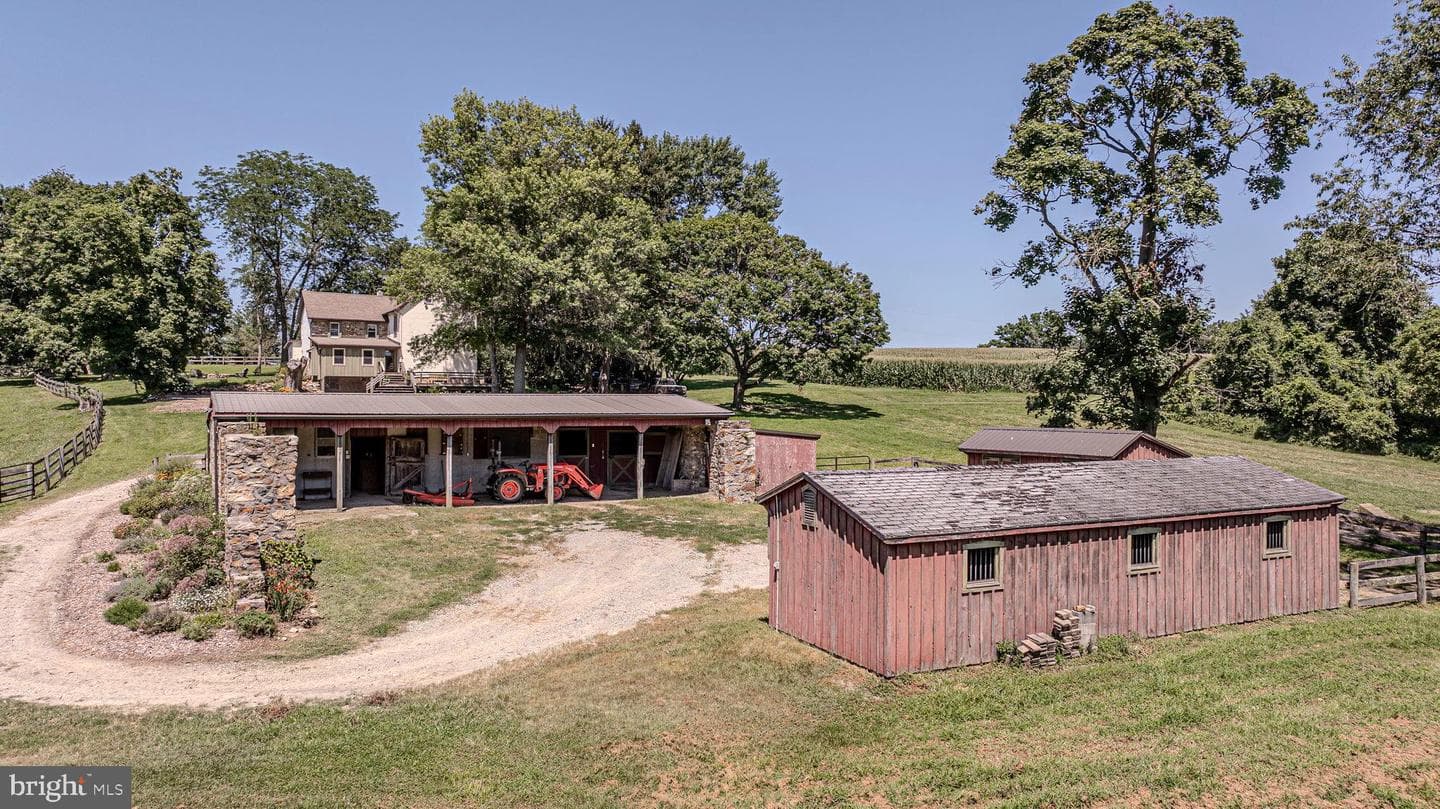 1427 Flint Hill Road photo 13