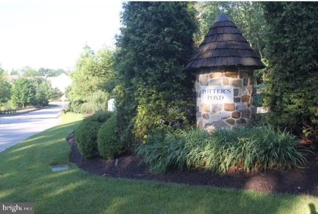 111 Potters Pond Drive photo 40
