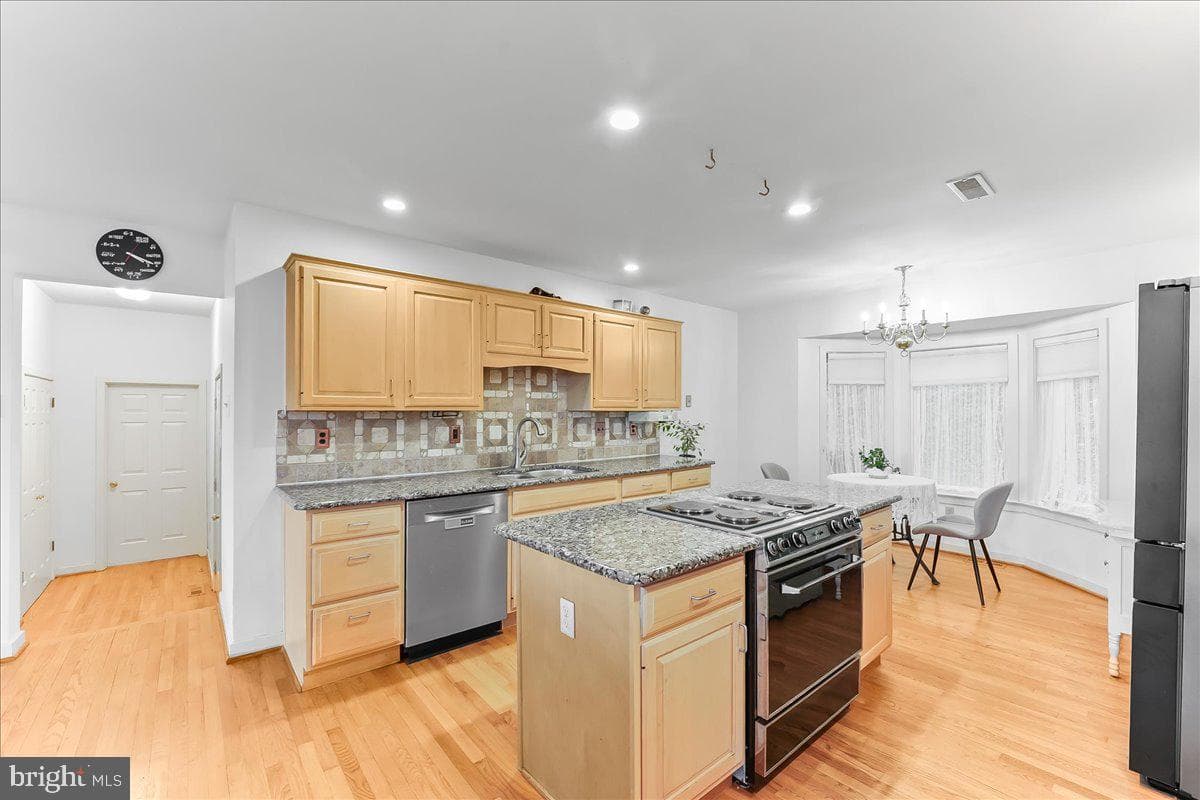 2 Briarwood Ct. photo 10