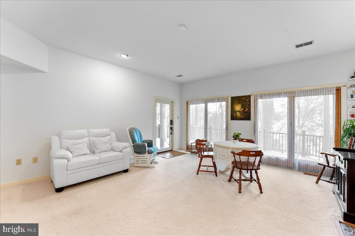 2 Briarwood Ct. photo 41