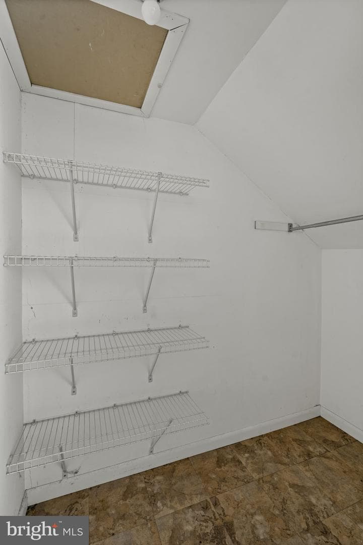 407 Cahill Circle photo 25